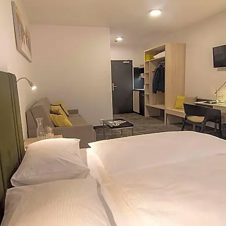 Valcha Hotel 4*