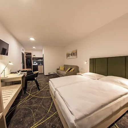 Valcha Hotel